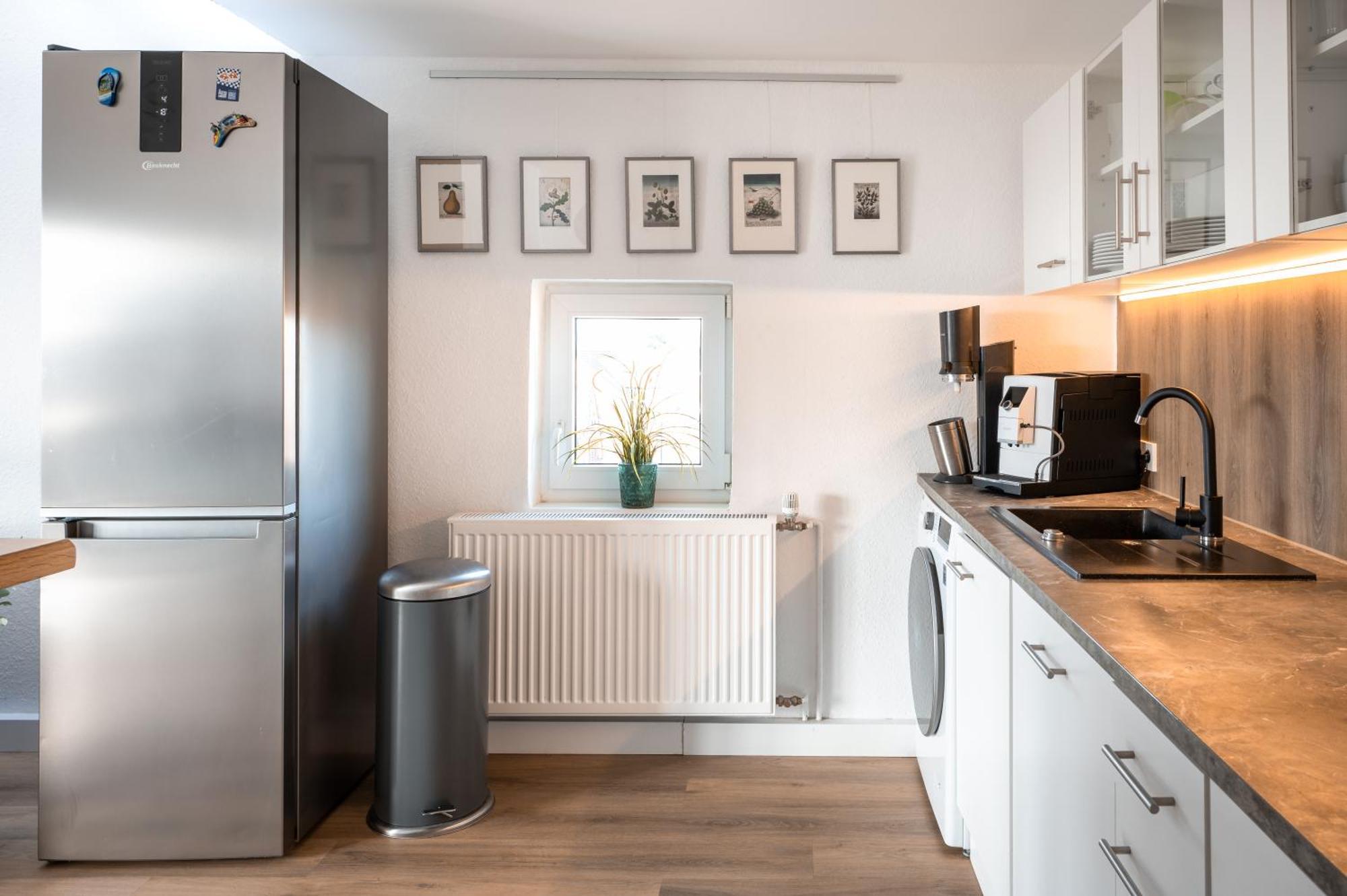 Eich-Penthouse, Zentral Am Stadtwald Mit Ausblick Ueber Die Stadt, 24H Self Check-In, Netflix, Disneyplus Hannover Exterior photo